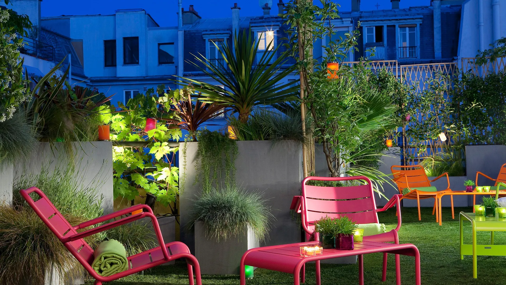 Le 7 Eiffel By Malone Hotel